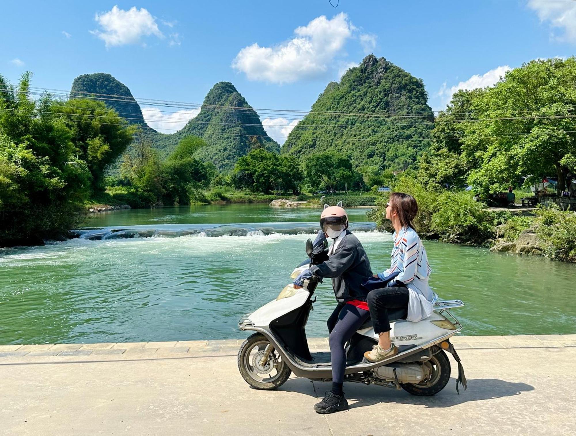 Yangshuo Hillside Homestay Extérieur photo